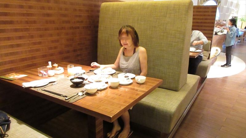 ギャラクシーマカオ（ホテルオークラマカオ）テラスレストランで朝食