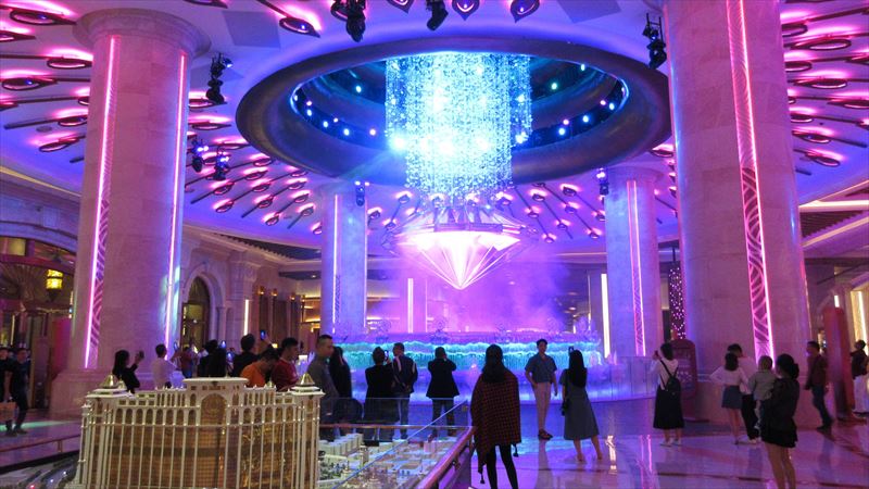 ギャラクシーマカオ（ホテルオークラマカオ）フォーチュン ダイヤモンド の光と水のショー