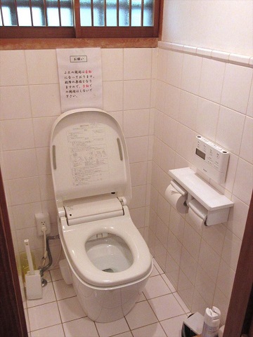みやけ（旧鴻池邸表屋）のトイレ